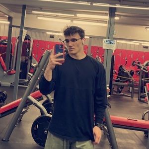 Meet your Posher, Thomas